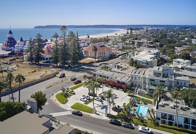 호텔 Glorietta Bay Inn