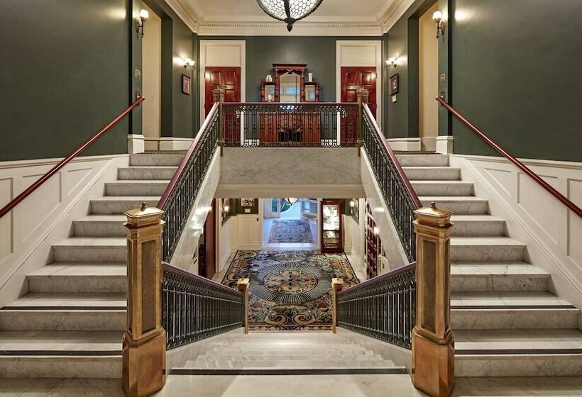 호텔 Glorietta Bay Inn