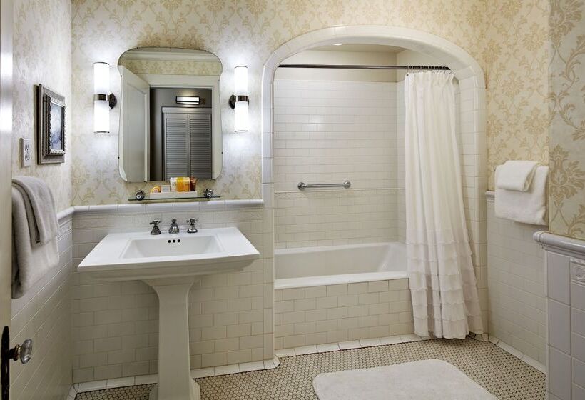 호텔 Glorietta Bay Inn