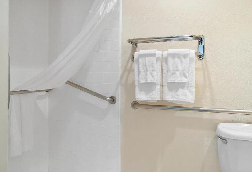 فندق Golden Sails