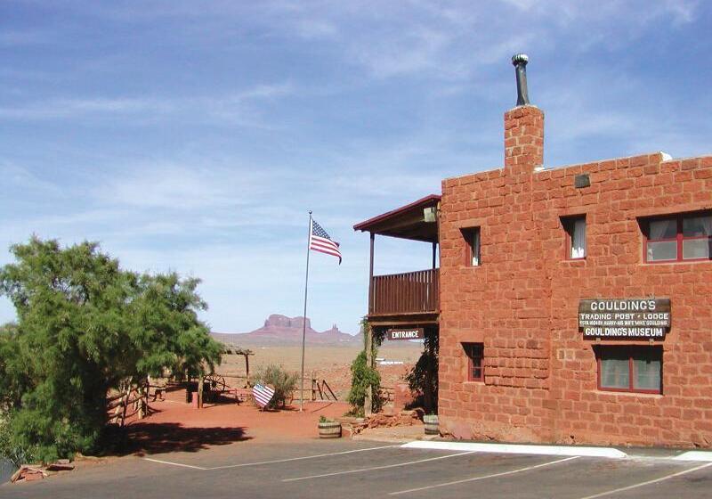 Отель Goulding's Lodge