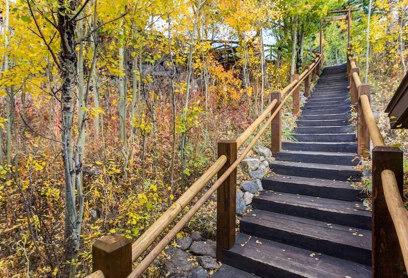 فندق Grand Lake Lodge