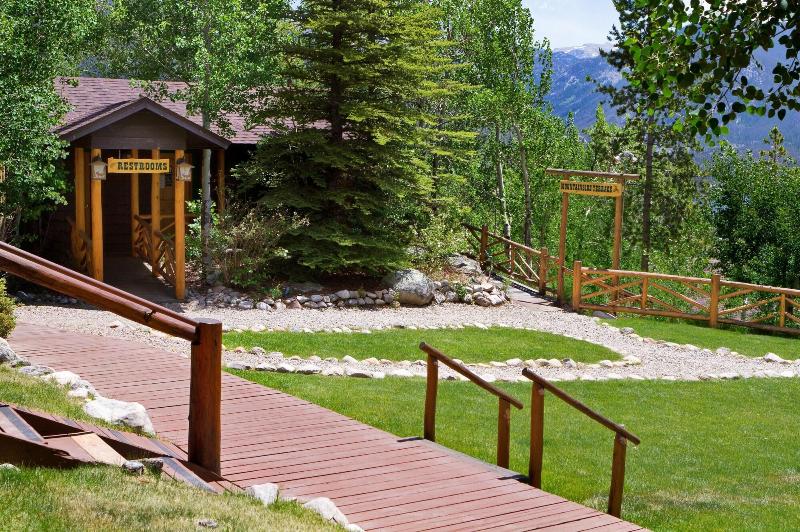 فندق Grand Lake Lodge