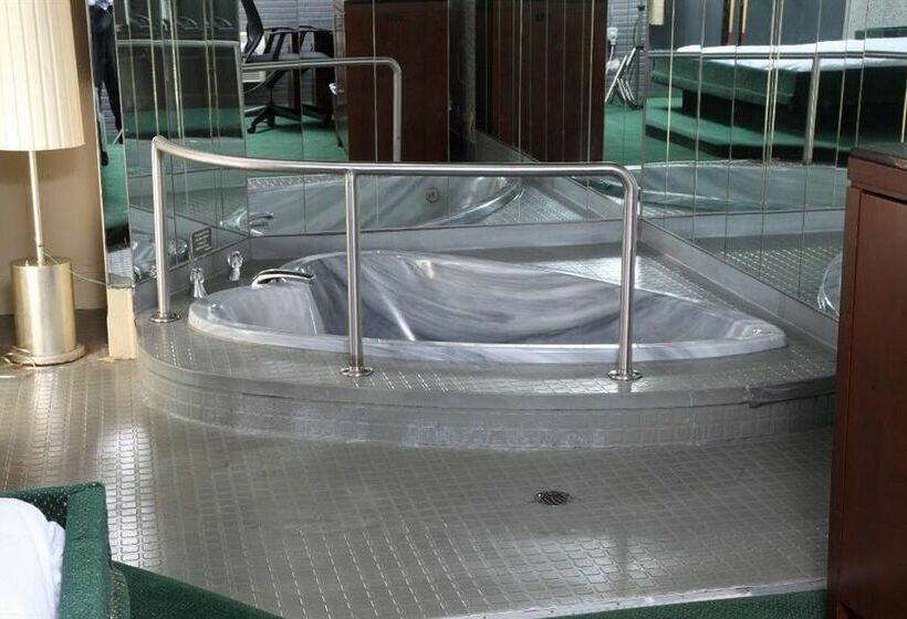 酒店 Grantmoore Motor Lodge