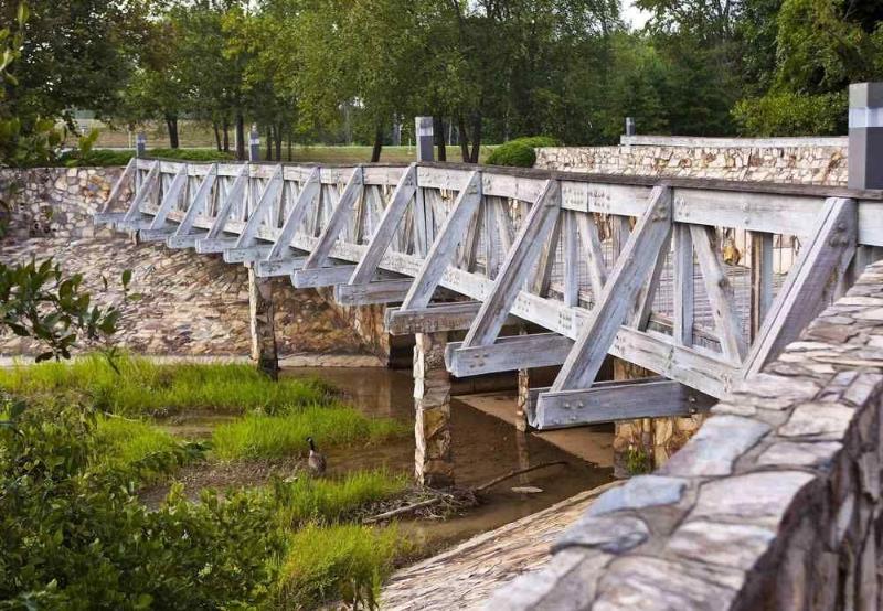 هتل Greensborohigh Point Marriott Airport