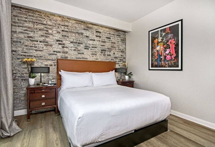 בית מלון כפרי Griffon