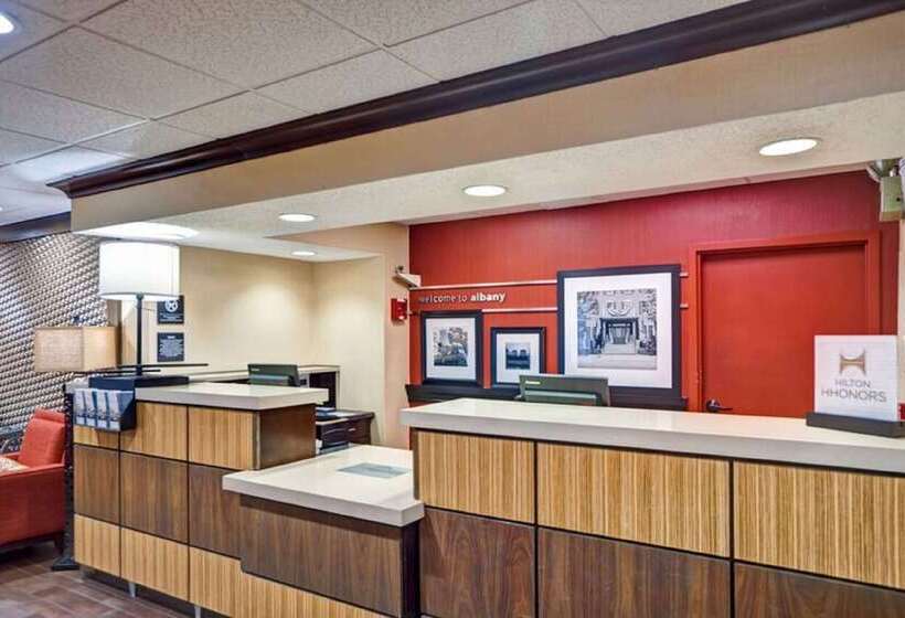 בית מלון כפרי Hampton Inn Albanywolf Road