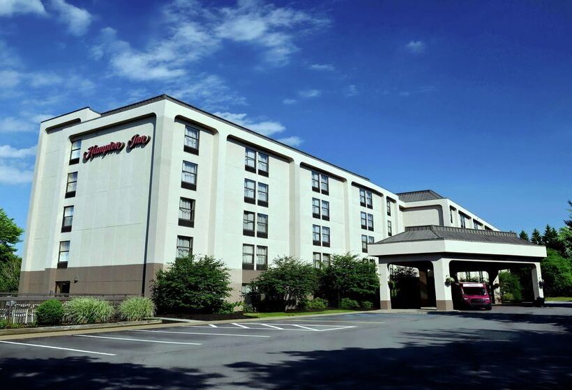 בית מלון כפרי Hampton Inn Albanywolf Road