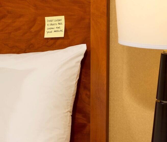 בית מלון כפרי Hampton Inn Alexandria/pentagon South