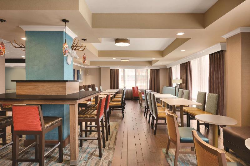 هتل Hampton Inn Atlantabuckhead