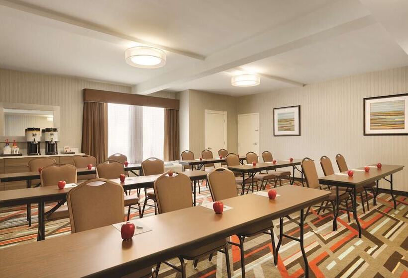 فندق Hampton Inn Atlantabuckhead