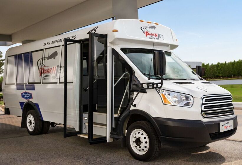 هتل Hampton Inn Chicagoo Hare International Airport