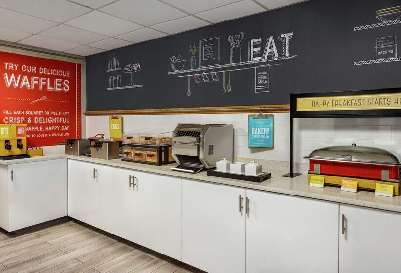 هتل Hampton Inn Chicagoo Hare International Airport