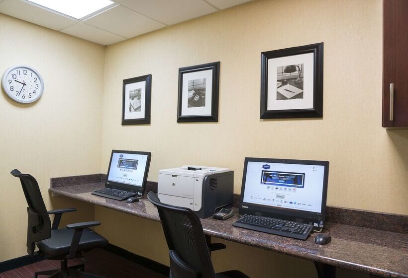 ホテル Hampton Inn Cincinnati Airport South