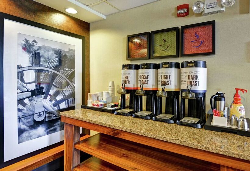 ホテル Hampton Inn Cincinnati Airport South