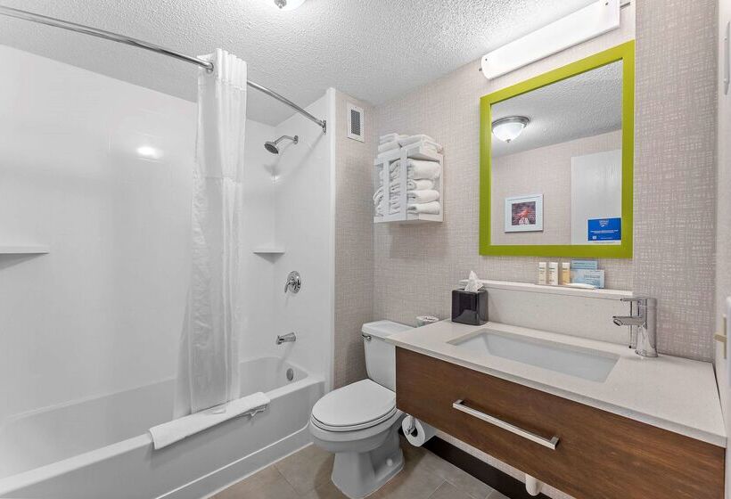 호텔 Hampton Inn Cleveland Westlake
