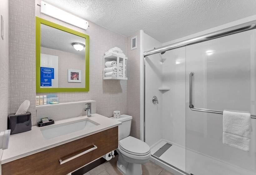 호텔 Hampton Inn Cleveland Westlake