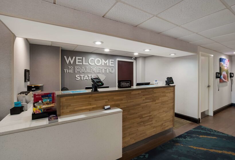 هتل Hampton Inn Columbia I26 Airport