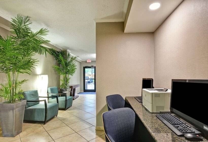 هتل Hampton Inn Columbia I26 Airport