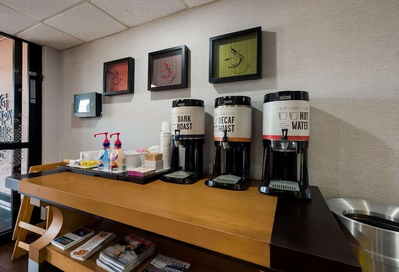 فندق Hampton Inn Columbia I26 Airport