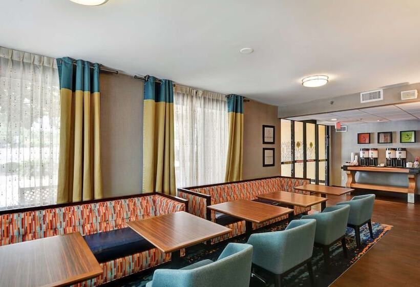 فندق Hampton Inn Columbia I26 Airport
