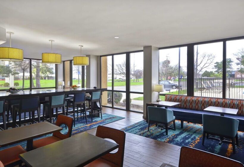 בית מלון כפרי Hampton Inn Detroit/madison Heights/south Troy