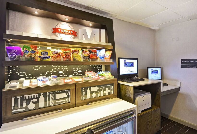 Отель Hampton Inn Detroit/madison Heights/south Troy