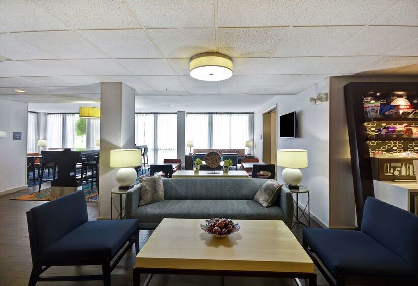 בית מלון כפרי Hampton Inn Detroit/madison Heights/south Troy