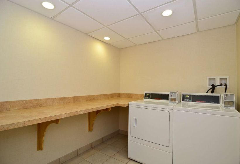 فندق Hampton Inn Fall River/westport