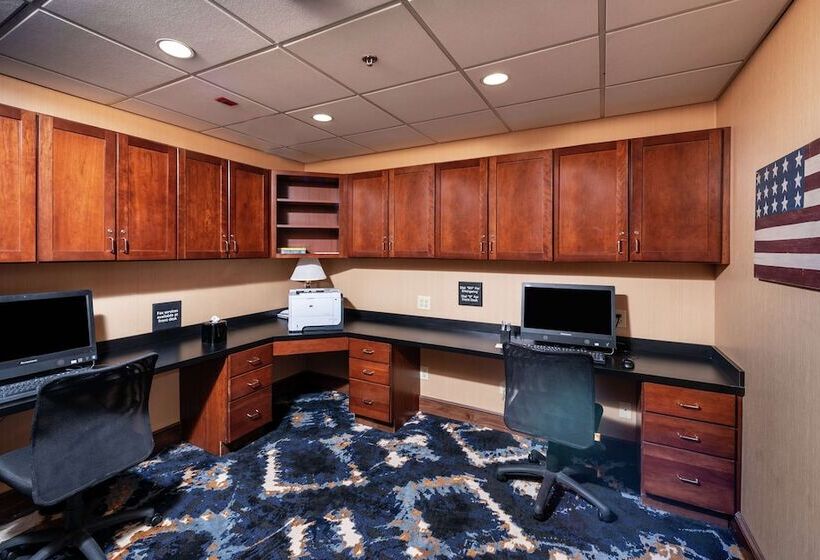 فندق Hampton Inn Fall River/westport