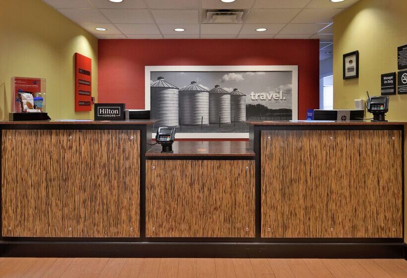 בית מלון כפרי Hampton Inn Greenville