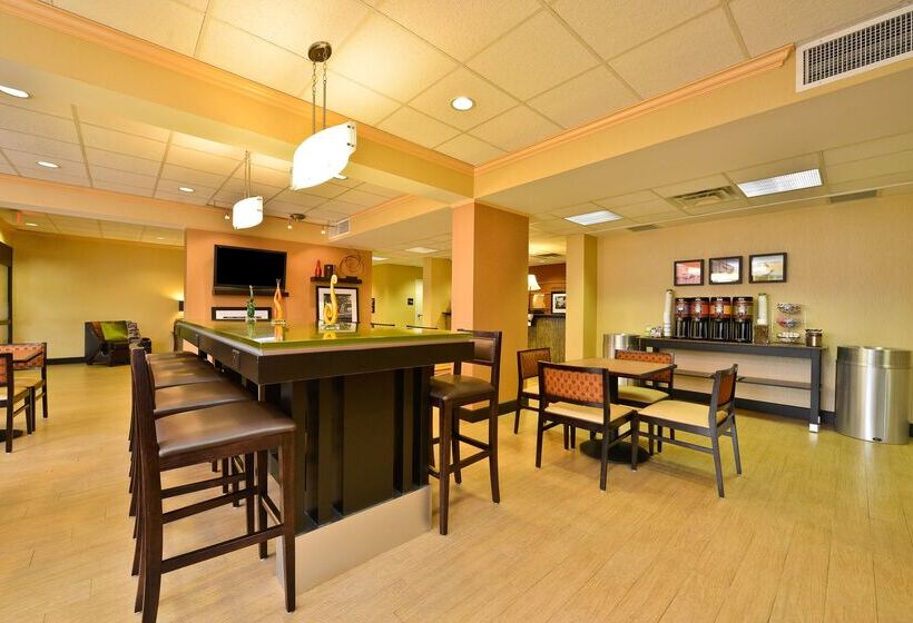 בית מלון כפרי Hampton Inn Greenville