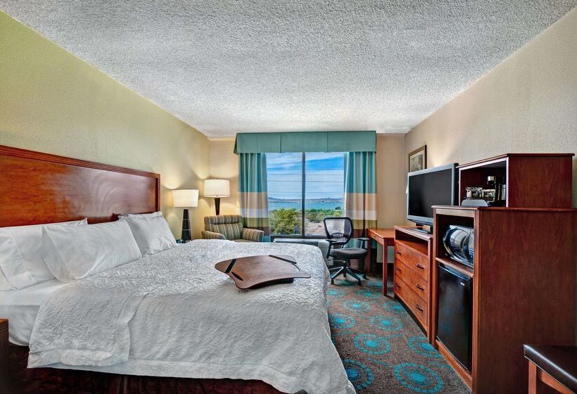 هتل Hampton Inn Lake Havasu City