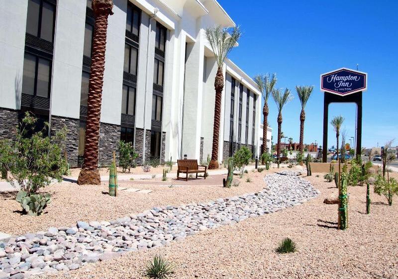 هتل Hampton Inn Lake Havasu City