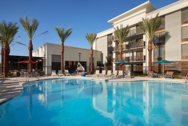 هتل Hampton Inn Lake Havasu City