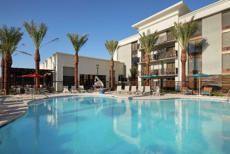 هتل Hampton Inn Lake Havasu City