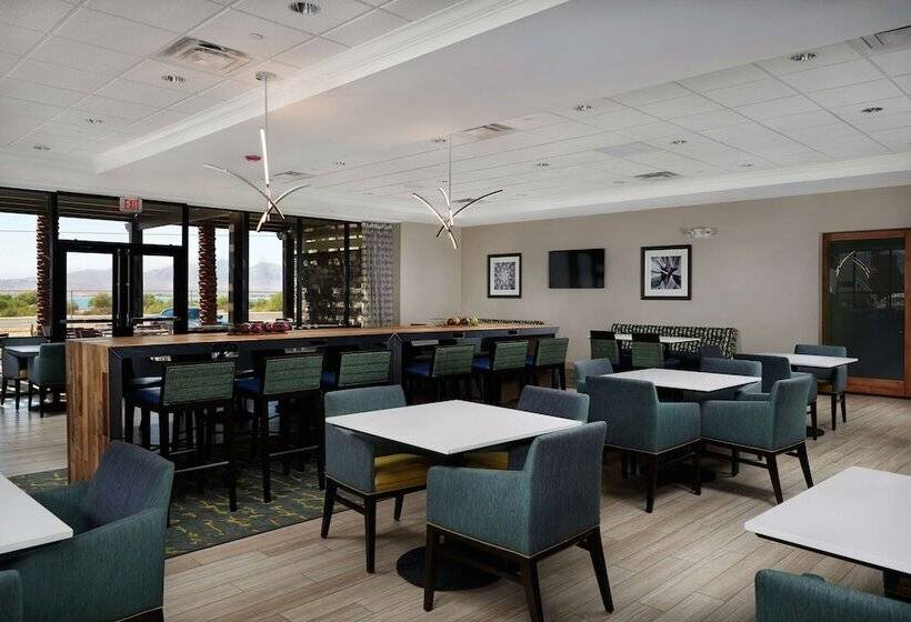 هتل Hampton Inn Lake Havasu City