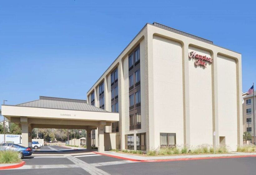בית מלון כפרי Hampton Inn Los Angeleswest Covina