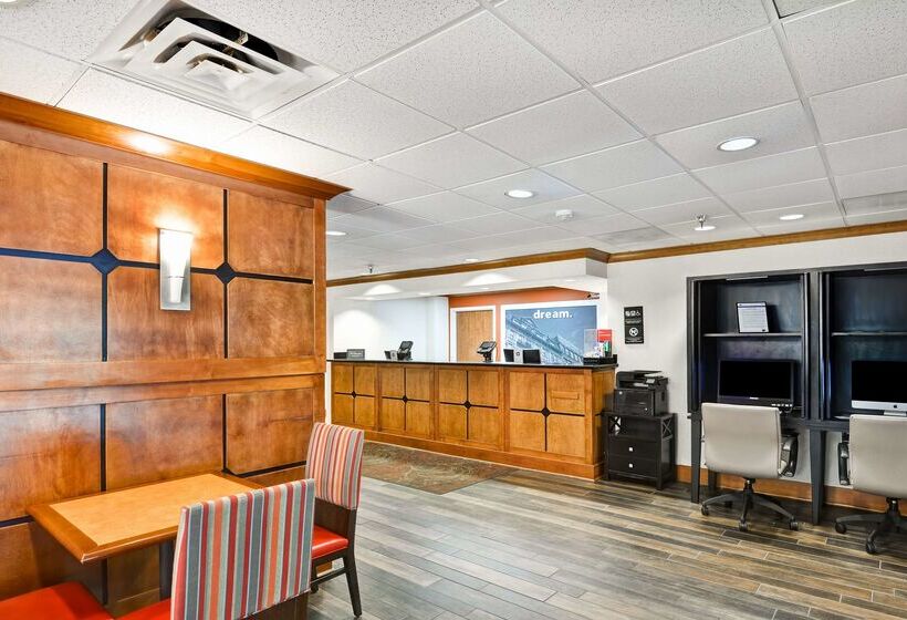 酒店 Hampton Inn Memphis Poplar