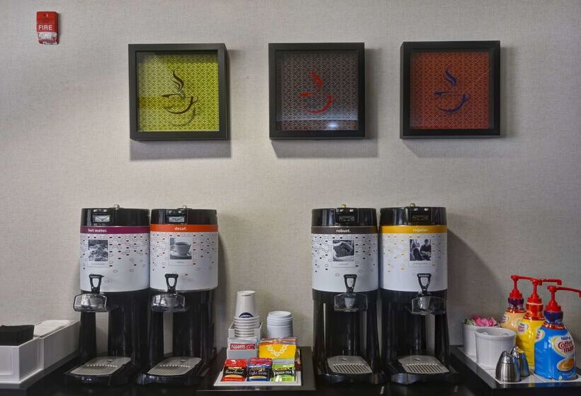 酒店 Hampton Inn Memphis Poplar