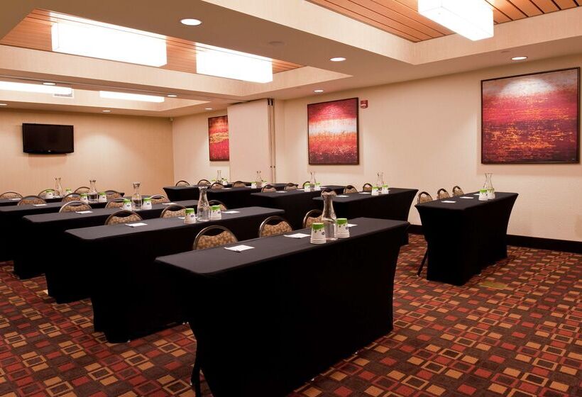 هتل Hampton Inn Nashville/vanderbilt