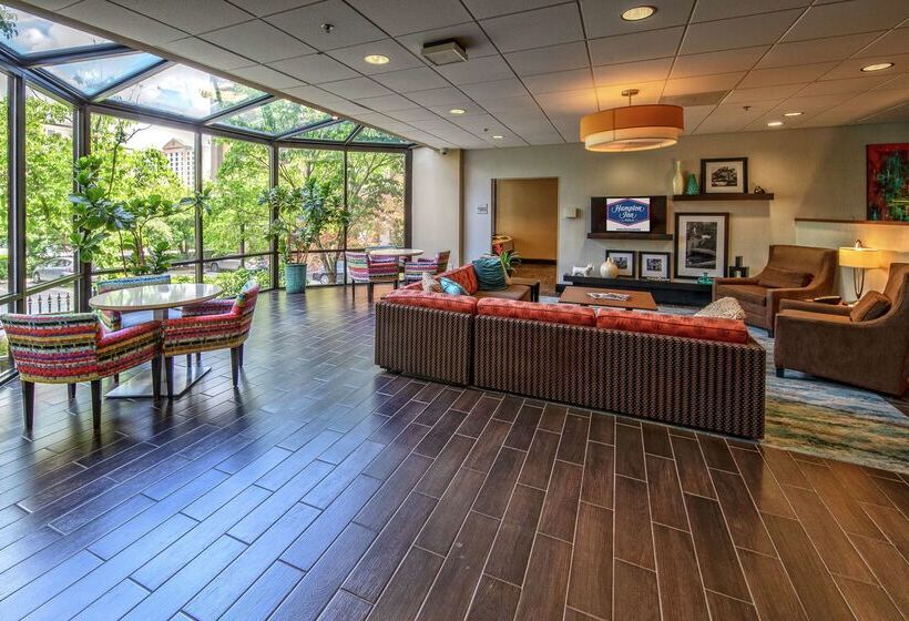 هتل Hampton Inn Nashville/vanderbilt
