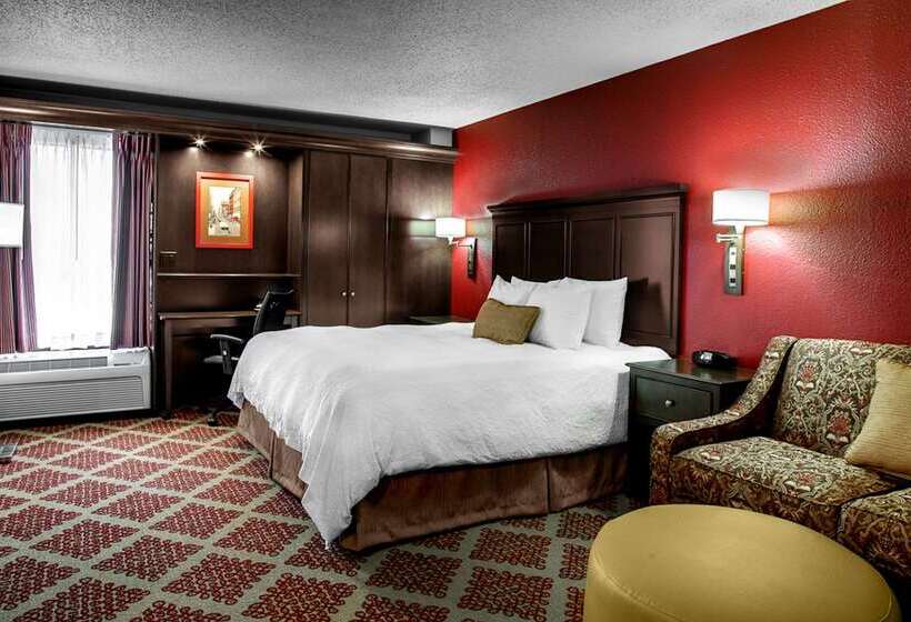 هتل Hampton Inn Nashville/vanderbilt