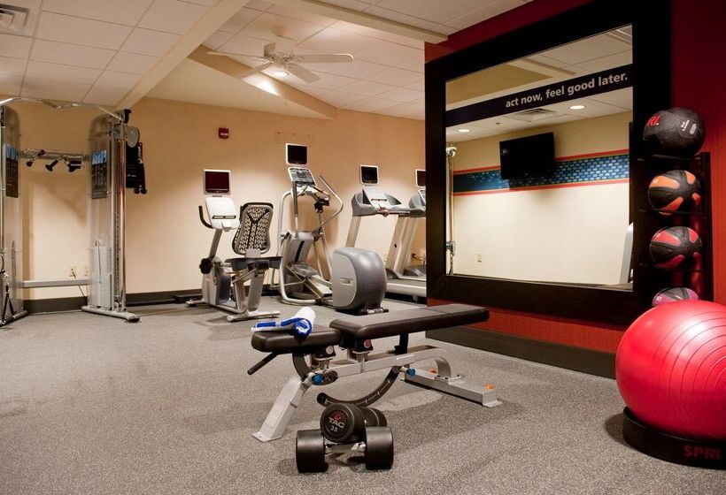 هتل Hampton Inn Nashville/vanderbilt