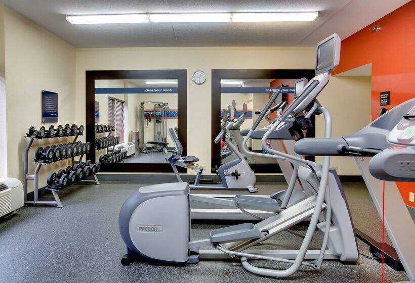 Отель Hampton Inn Pittsburgh/greentree