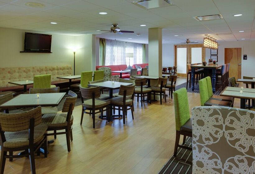 فندق Hampton Inn Pittsburgh/greentree
