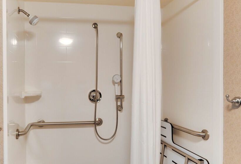 Отель Hampton Inn Pittsburgh/greentree