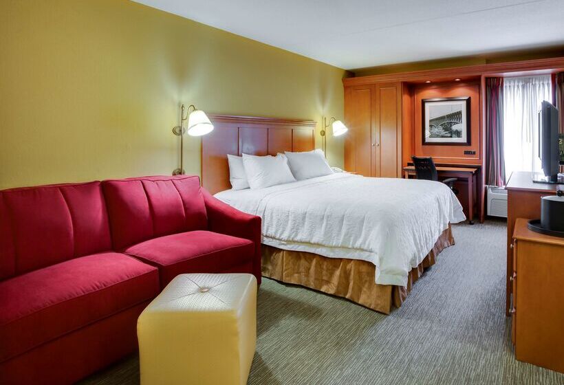 Отель Hampton Inn Pittsburgh/greentree
