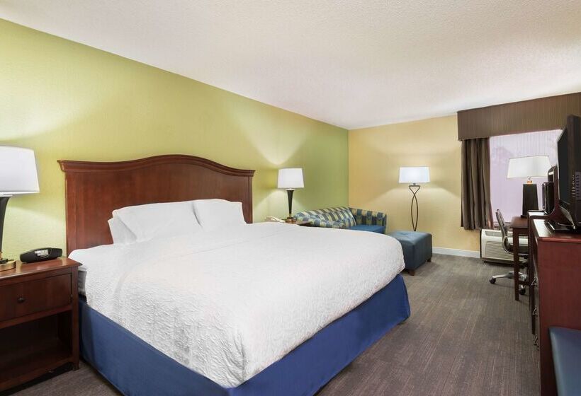 هتل Hampton Inn Raleigh/cary