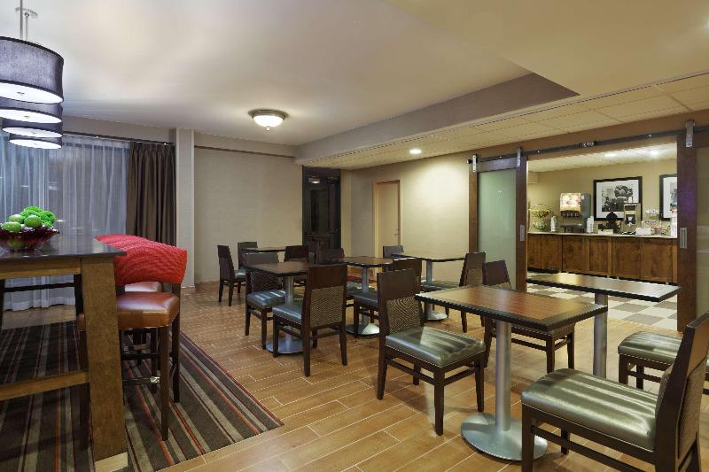 هتل Hampton Inn Raleigh/cary